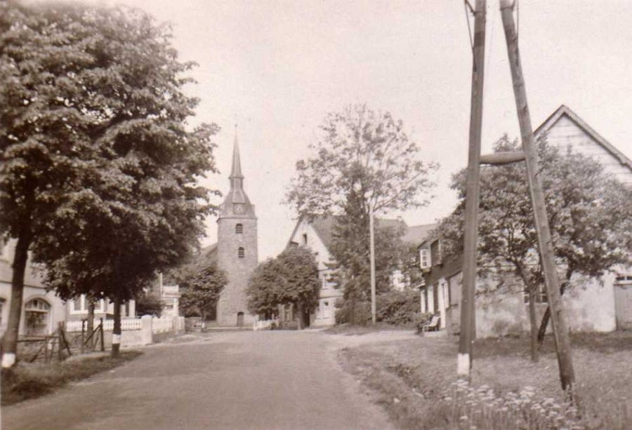 Drabenderhöhe - Zeitstrasse in den 1930er Jahren